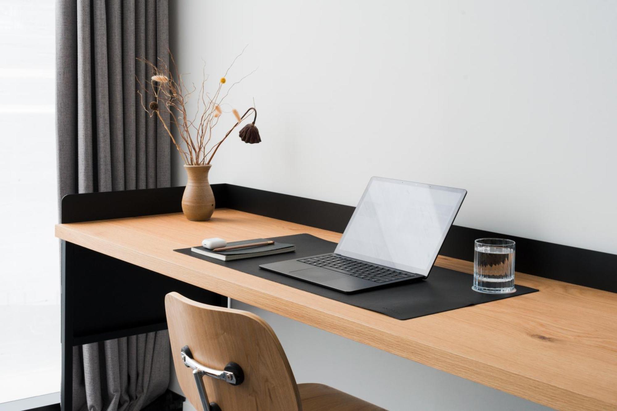 Ebb-Dunedin Eksteriør bilde A desk pad